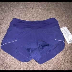 Lulu Lemon Motionful Shorts